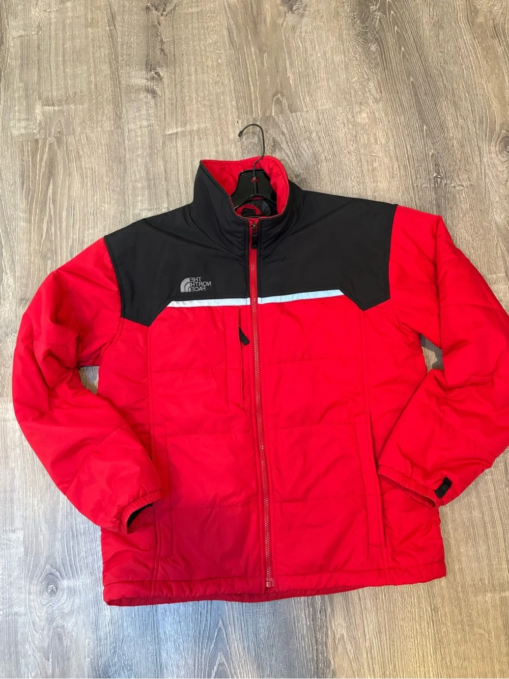 The North Face Men’s Primaloft Red Jacket Size Medium